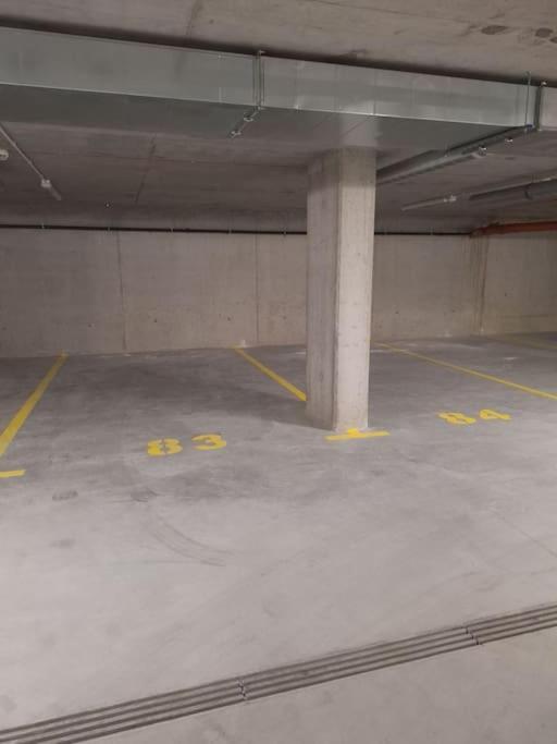 New Funcional Easy Stay High Standard Krakow Apartment Free Garage Parking Zewnętrze zdjęcie